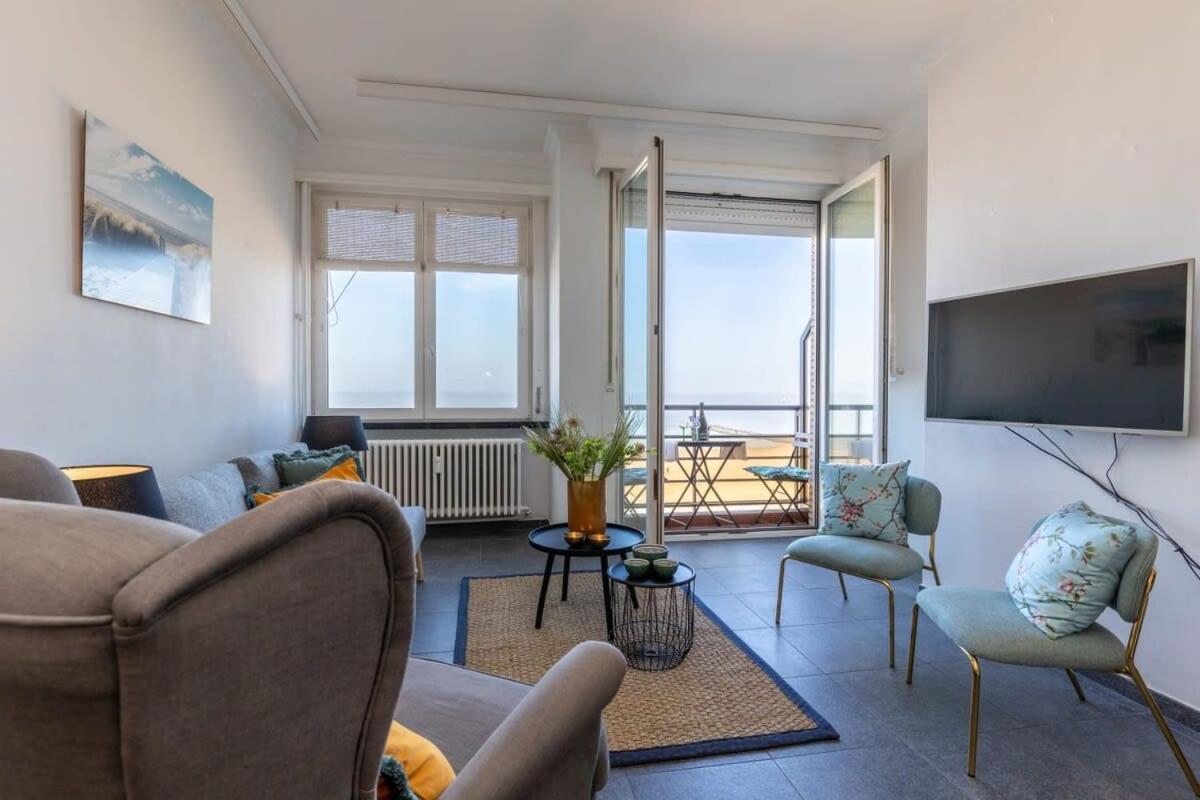 Huswell - Beautiful Spacious Studio With Frontal Sea View Knokke-Le-Zoute Extérieur photo