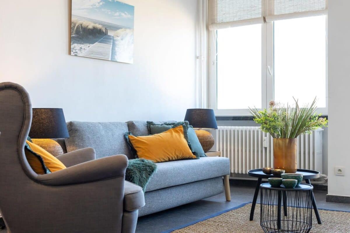 Huswell - Beautiful Spacious Studio With Frontal Sea View Knokke-Le-Zoute Extérieur photo