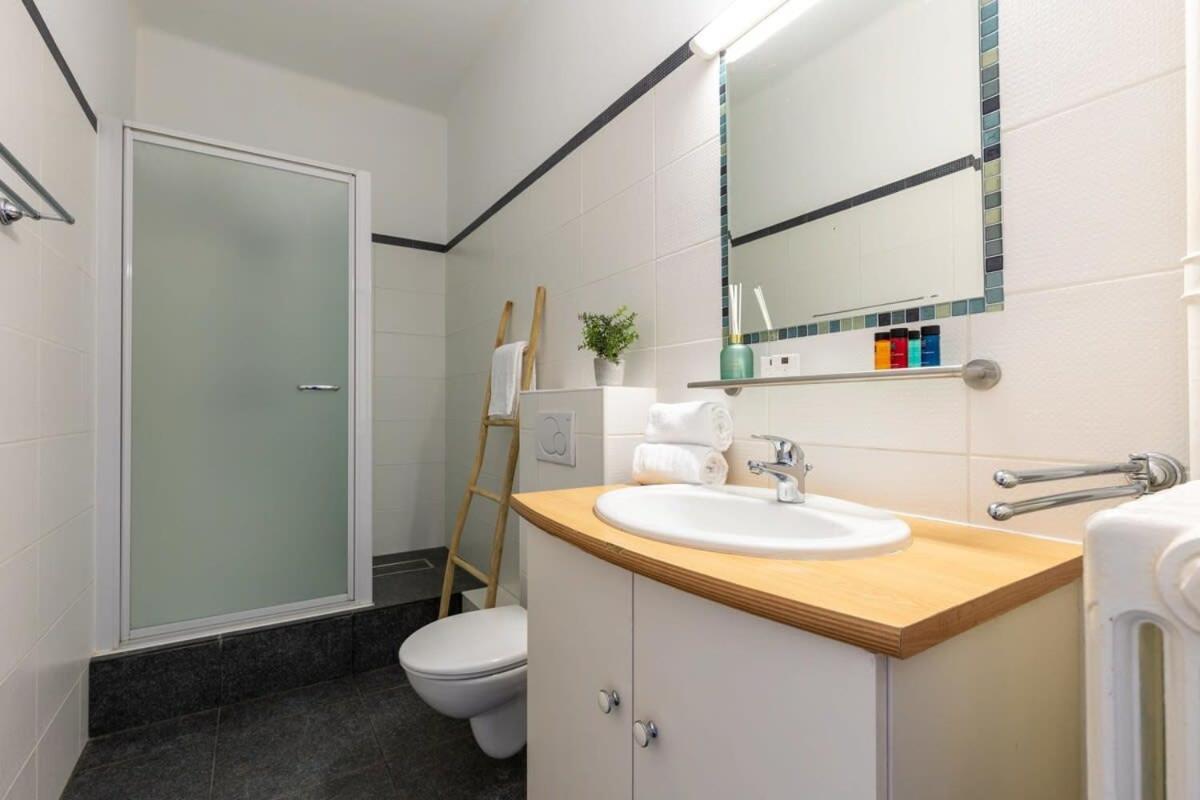 Huswell - Beautiful Spacious Studio With Frontal Sea View Knokke-Le-Zoute Extérieur photo